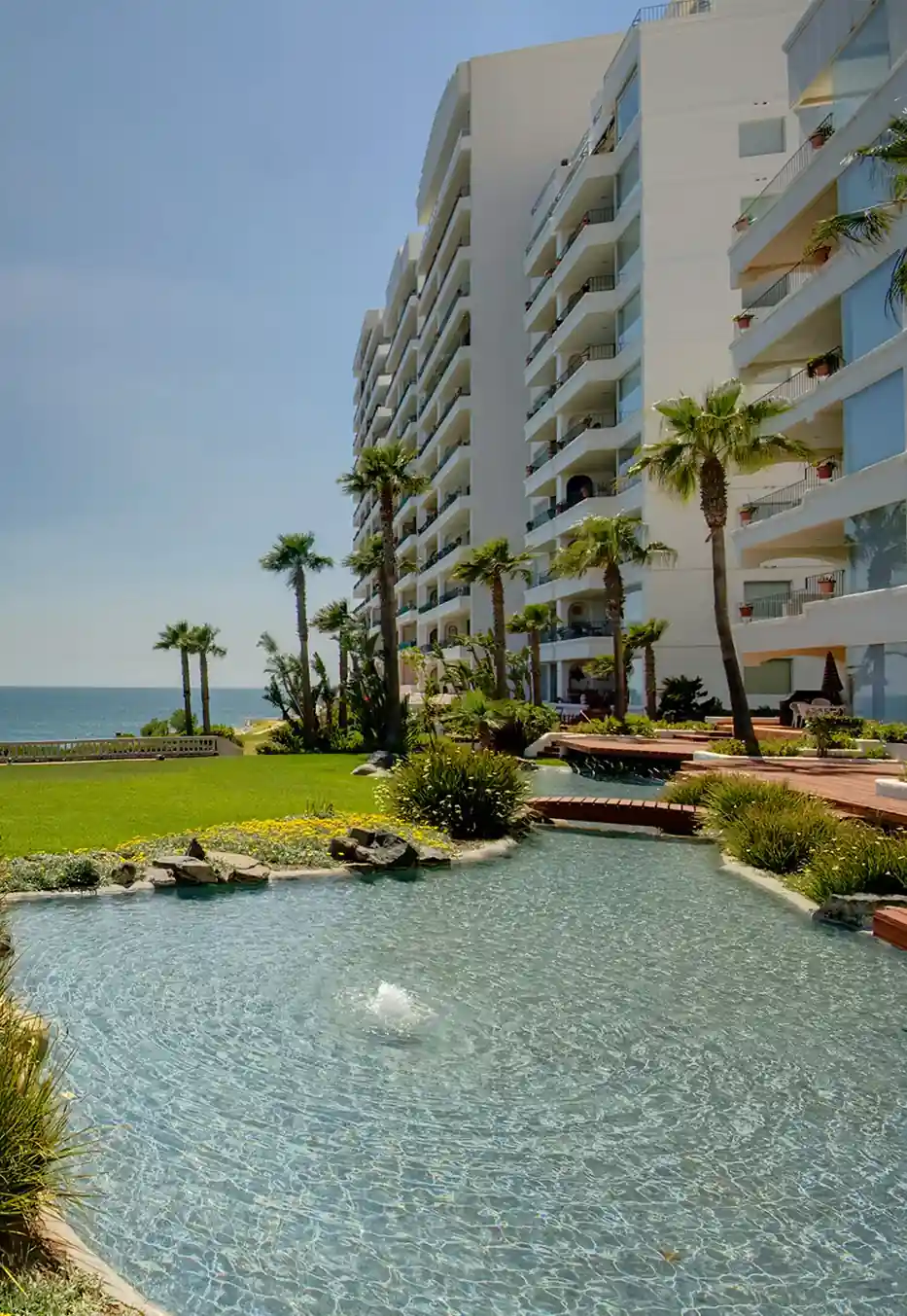 Club Marena oceanfront condominiums
